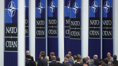 Nato-Gipfel: Biden und Merkel warnen vor „neuen Herausforderungen“ durch Russland und China