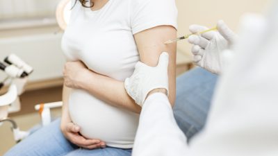 Großbritannien: „Spontane Schwangerschaftsabbrüche“ pro Million Geimpfte um 630 Prozent gestiegen