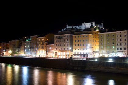 Zehn Verletzte bei Schläger-Angriffen auf Deutsche in Salzburg