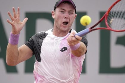 Deutscher Tag in Paris – Koepfer am Abend gegen Idol Federer