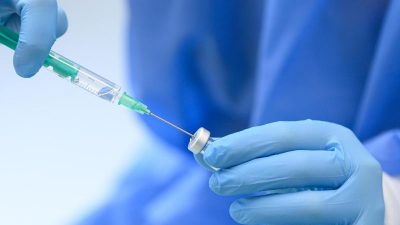 Freigabe der Corona-Impfungen – Mehr als 6000 Betriebsärzte steigen in Impfungen ein