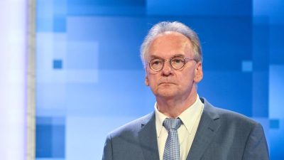 Landtag Sachsen-Anhalt: Der Wunschtraum einer sicheren Koalition für Haseloff