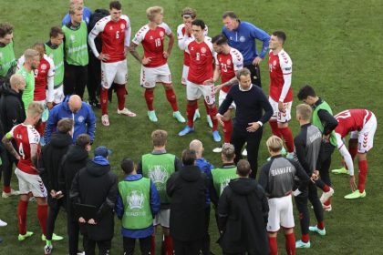 Nach Eriksen-Kollaps: Dänische Spieler sichtlich unter Schock – Psychologische Hilfe für das Team