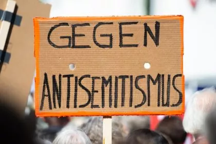 Nicht mehr nur alte Nazis: Antisemitismus in Österreich weiterhin stark verbreitet