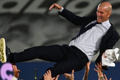 Trikot von Ex-Fußballstar Zidane für mehrere Tausend Dollar versteigert