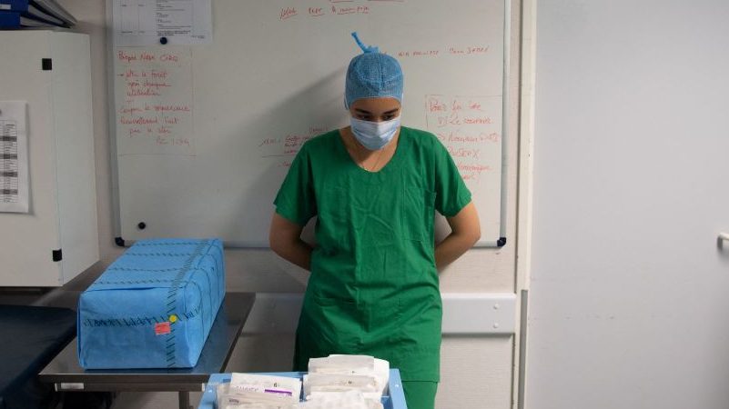 Impfzwang für Gesundheitspersonal: Französisches Krankenhaus tritt in Streik