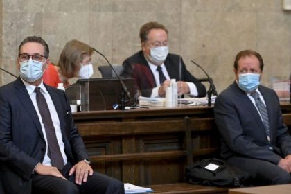 Ibiza-Affäre: Erster Strafprozess gegen Österreichs Ex-Vizekanzler Strache begonnen