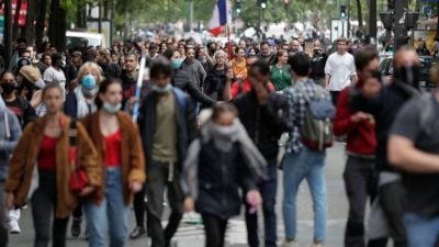 Proteste in Frankreich und Griechenland gegen Corona-Impfpflicht bei Gesundheitspersonal