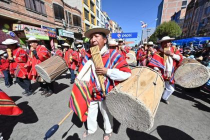 Bolivianer feierten Tag der Unabhängigkeit und der Landes-Schutzpatronin