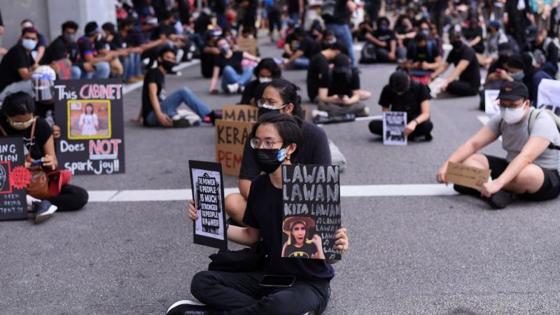 Hunderte protestieren in Malaysia trotz Corona-Restriktionen gegen Regierung
