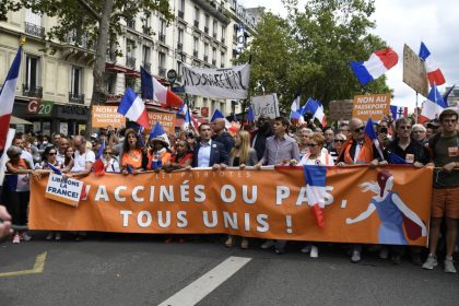 Erneut Groß-Demonstrationen in Frankreich gegen Corona-Gesundheitspass und Impfpflicht