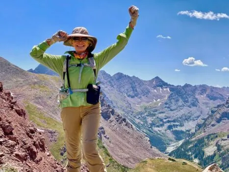 Kristina Hurrell ist die Begründerin von „SpaFari“, einem Natur- und Wellness-Unternehmen, das Menschen auf malerische Abenteuer rund um die Welt schickt. Foto: ©Kristina Hurrell