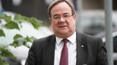Laschet fordert Sondersitzung des Bundestages zu Fluthilfen