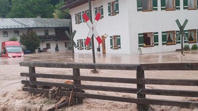 Katastrophenfall ausgerufen: Unwetterdesaster weitet sich nach Oberbayern und Sachsen aus