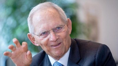Schäuble: CO2-Preis muss schneller steigen – Kosten für Klimamaßnahmen treffen alle