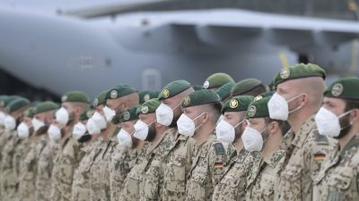 Viele schwierige Fragen: Kontroverse um westliche Militäreinsätze in Afghanistan
