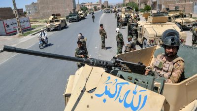 Erneut Kämpfe in Afghanistan: Taliban haben weite Teile des Landes erobert