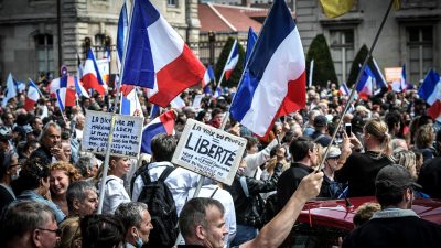 237.000 Demonstranten: Rekordteilnahme bei Protesten gegen verschärfte Corona-Regeln in Frankreich