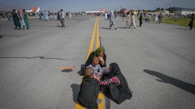 Weiterhin unübersichtliche Lage am Kabuler Flughafen erschwert Evakuierungen