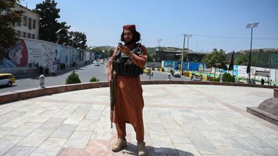 Afghanistan ist gefallen – Taliban überzeugt: „Das islamische Recht wird weltweit Einzug halten“