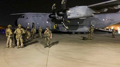 Bundeswehr kann mit erster Maschine nur sieben Menschen aus Kabul ausfliegen