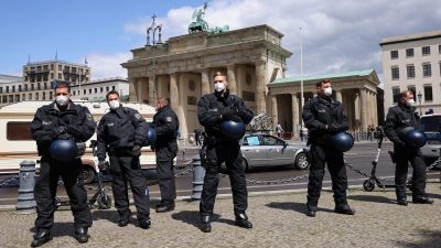 1. August: Polizeigewalt auf Corona-Demos in Berlin bislang folgenlos