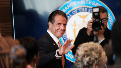 New Yorks Gouverneur Cuomo tritt nach Belästigungsvorwürfen zurück