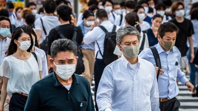 Japan stellt Corona-Regelbrecher an den öffentlichen Pranger