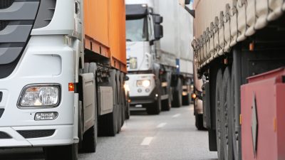 Massiver Fahrer-Mangel: Logistikbranche in Rheinland-Pfalz schlägt Alarm