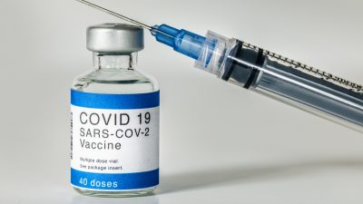 Fast 20-mal mehr Verdachtsfälle als bei allen anderen Impfungen seit 20 Jahren zusammen