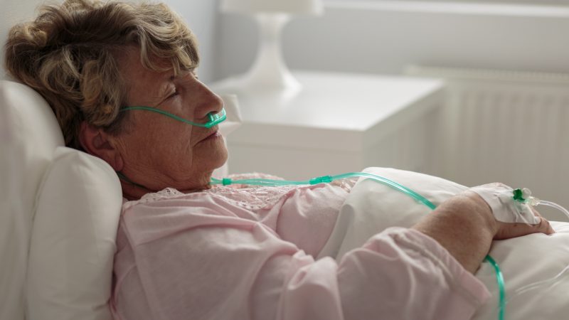 Seniorin stirbt nach Brand von Sauerstoffgerät in Nordrhein-Westfalen