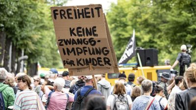 Berliner Versammlungsbehörde untersagt Demo gegen Impfpflicht