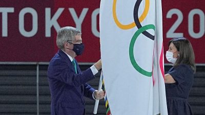 IOC-Chef Bach erklärt Olympische Spiele in Tokio für beendet