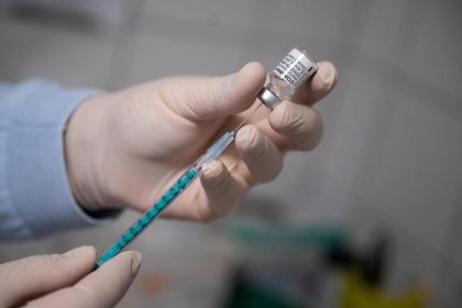 Hausärzteverband: Praxen bereit für impfwillige Jugendliche