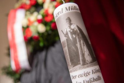 Nördlingen nimmt Abschied von Fußball-Legende Gerd Müller