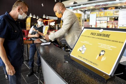 3G in Frankreich: Kein Gesundheitspass, keine Arbeit