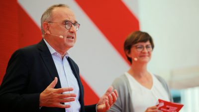 Koalitionsdebatte: SPD-Chefs lehnen Vorfestlegung ab