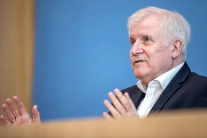 „Die grausame Messerattacke im ICE ist furchtbar“