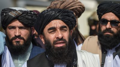 Taliban laden Merkel nach Kabul ein – Afghanen sollen heimkommen