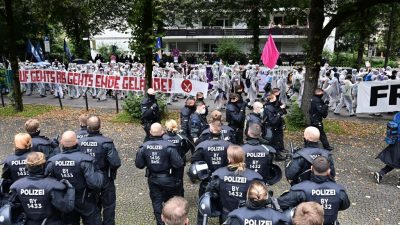 Polizei rüstet auf: Demo und Radsternfahrt gegen IAA in München geht weiter