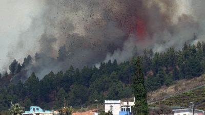 Nach 50 Jahren Ruhe: Vulkan Cumbre Vieja auf La Palma ausgebrochen