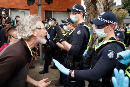 Australien: Gewaltsame Proteste gegen Corona-Lockdown in Melbourne