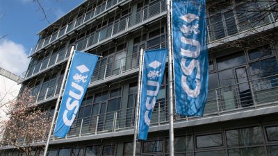 Umfrage: CSU droht bei Bundestagswahl Absturz unter 30 Prozent