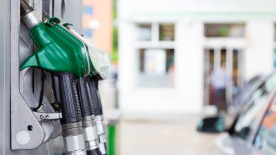 Müller: Anstieg von Benzinpreis auf zwei Euro pro Liter „absolut“ möglich
