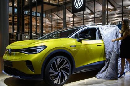 Deutscher Automarkt schwächelt – E-Fahrzeuge wichtige Stütze