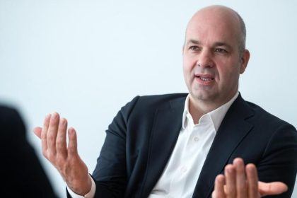 Ökonom warnt vor Corona-Risiken: „Wir sehen die Lage zu sehr durch die rosarote Brille“