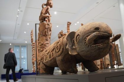 Umstrittene Museen im Humboldt Forum öffnen