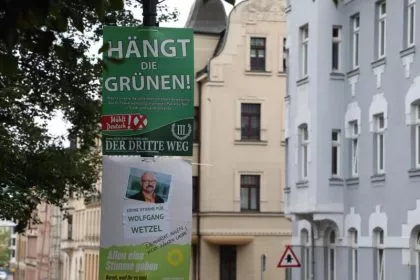 „Hängt die Grünen“ – Plakate nun auch in Sachsen verboten