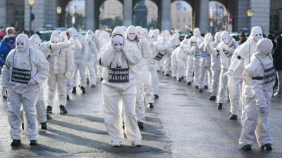 ORF muss Hetze gegen Corona-Demonstranten zurücknehmen