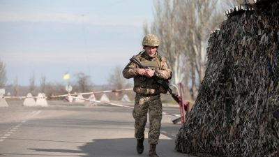EU erwägt militärische Ausbildungsmission in Ukraine